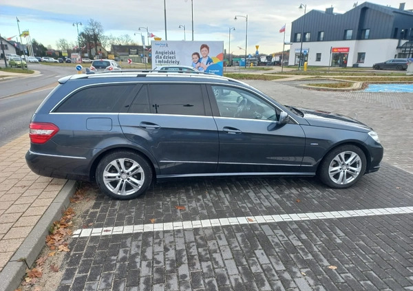 Mercedes-Benz Klasa E cena 47500 przebieg: 214000, rok produkcji 2012 z Miłosław małe 46